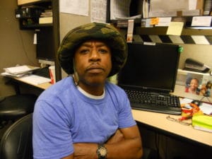 الصفحة 1-sgt-adams-photo